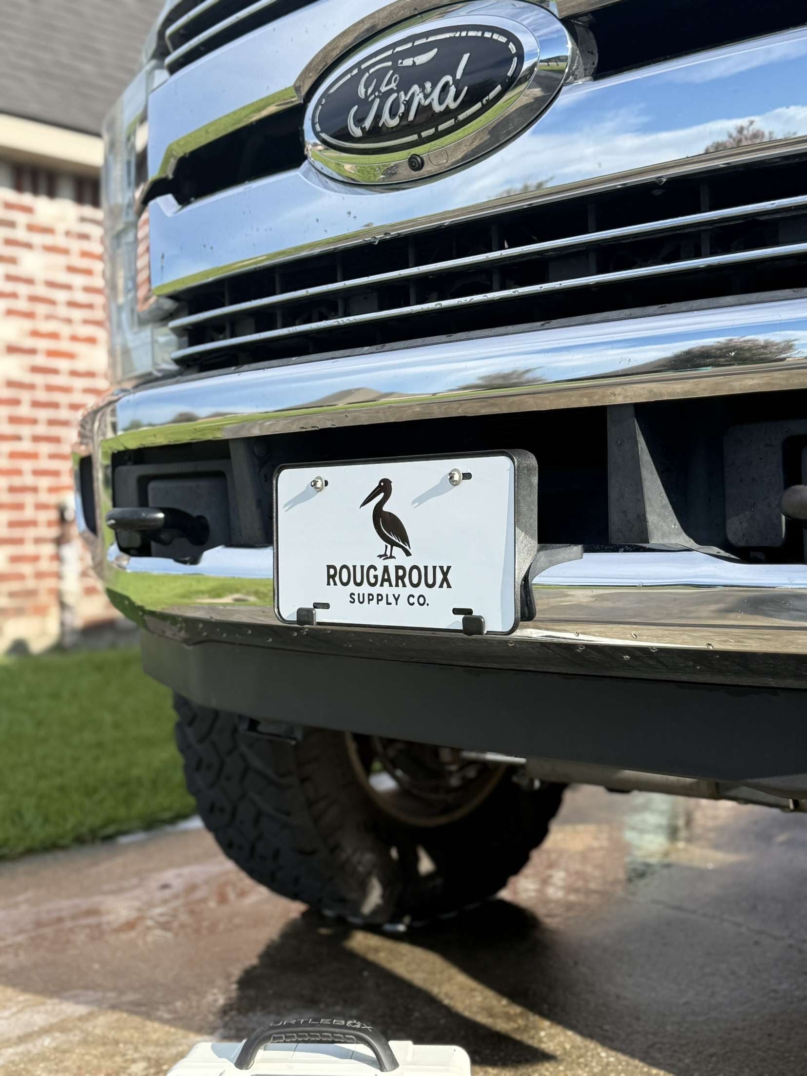 RSC Pelican Vanity Plate (White)